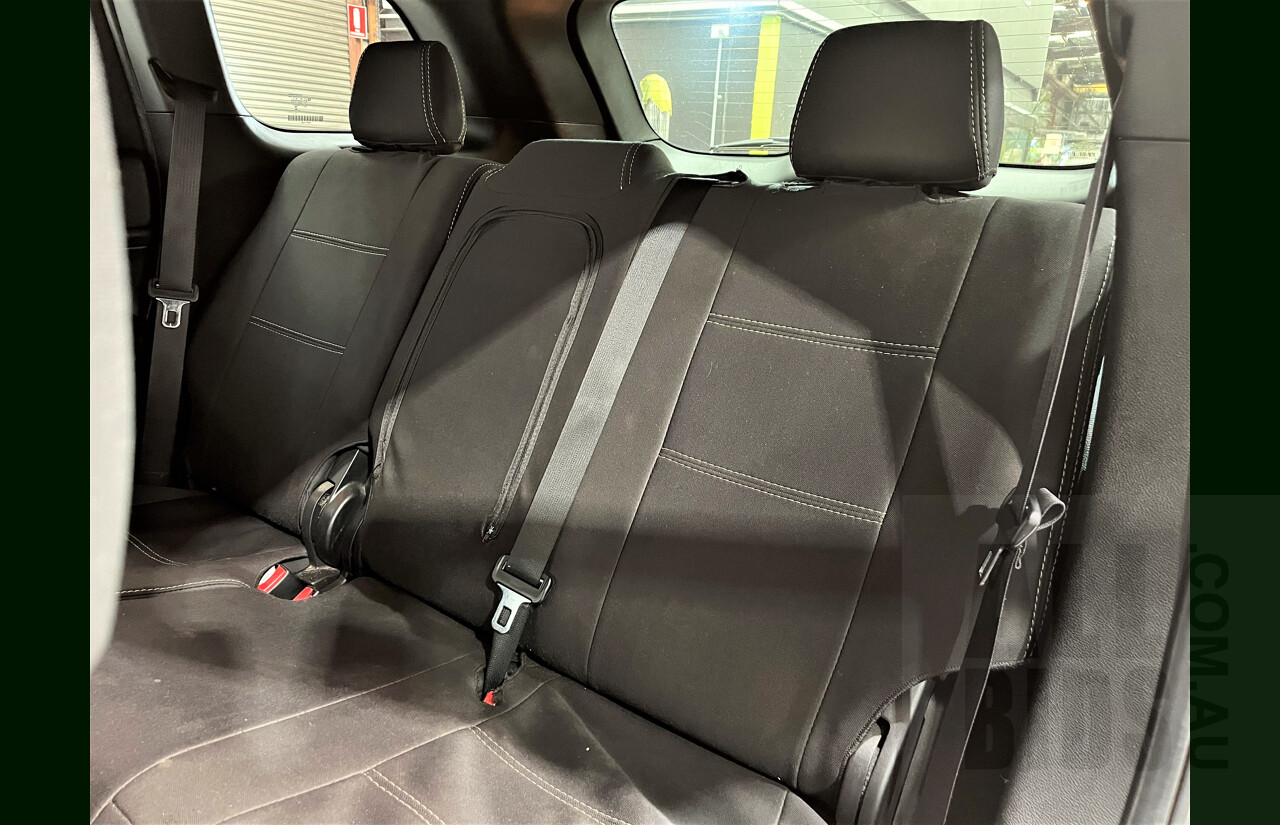 4/2014 Jeep Grand Cherokee Laredo (4x2) WK MY14 4d Wagon Grey 3.6L