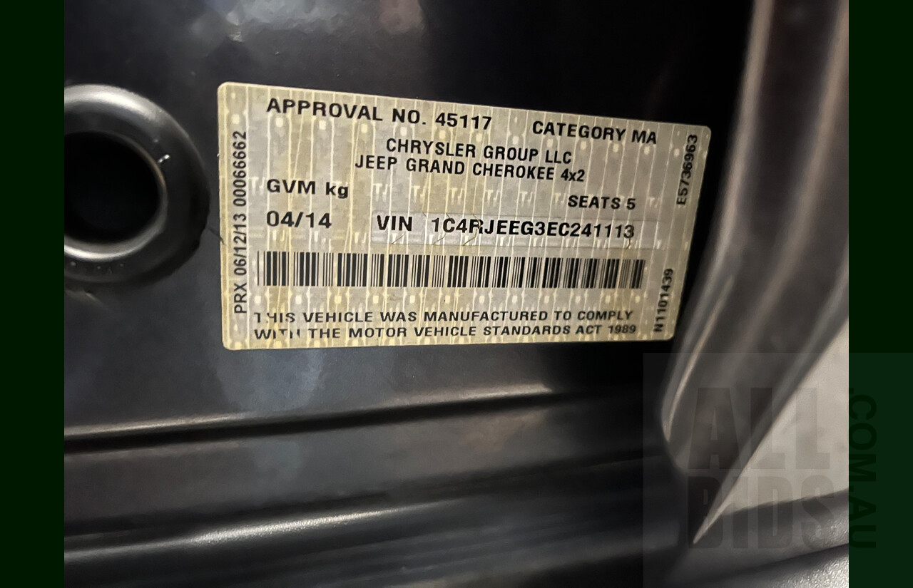 4/2014 Jeep Grand Cherokee Laredo (4x2) WK MY14 4d Wagon Grey 3.6L