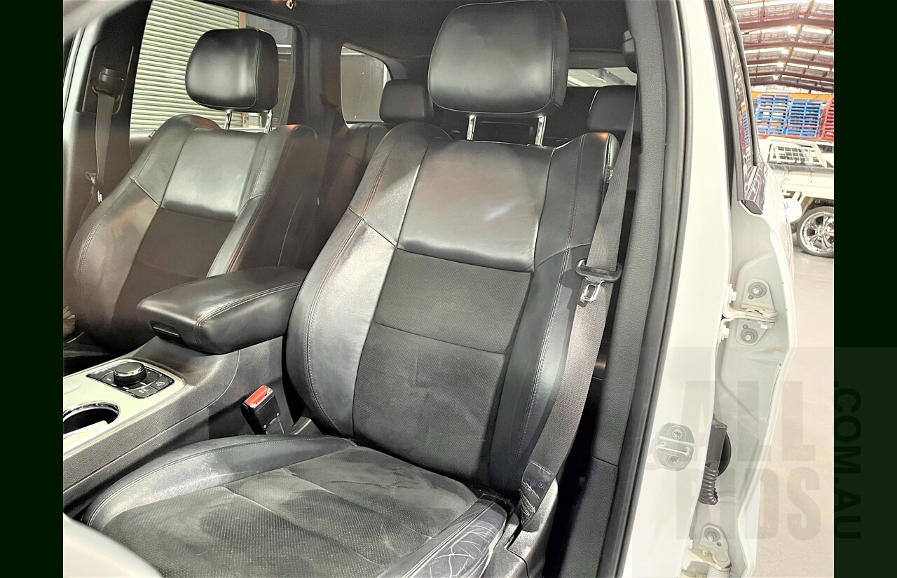 9/2015 Jeep Grand Cherokee Blackhawk (4x4) WK MY15 4d Wagon White 3.0L Turbo Diesel