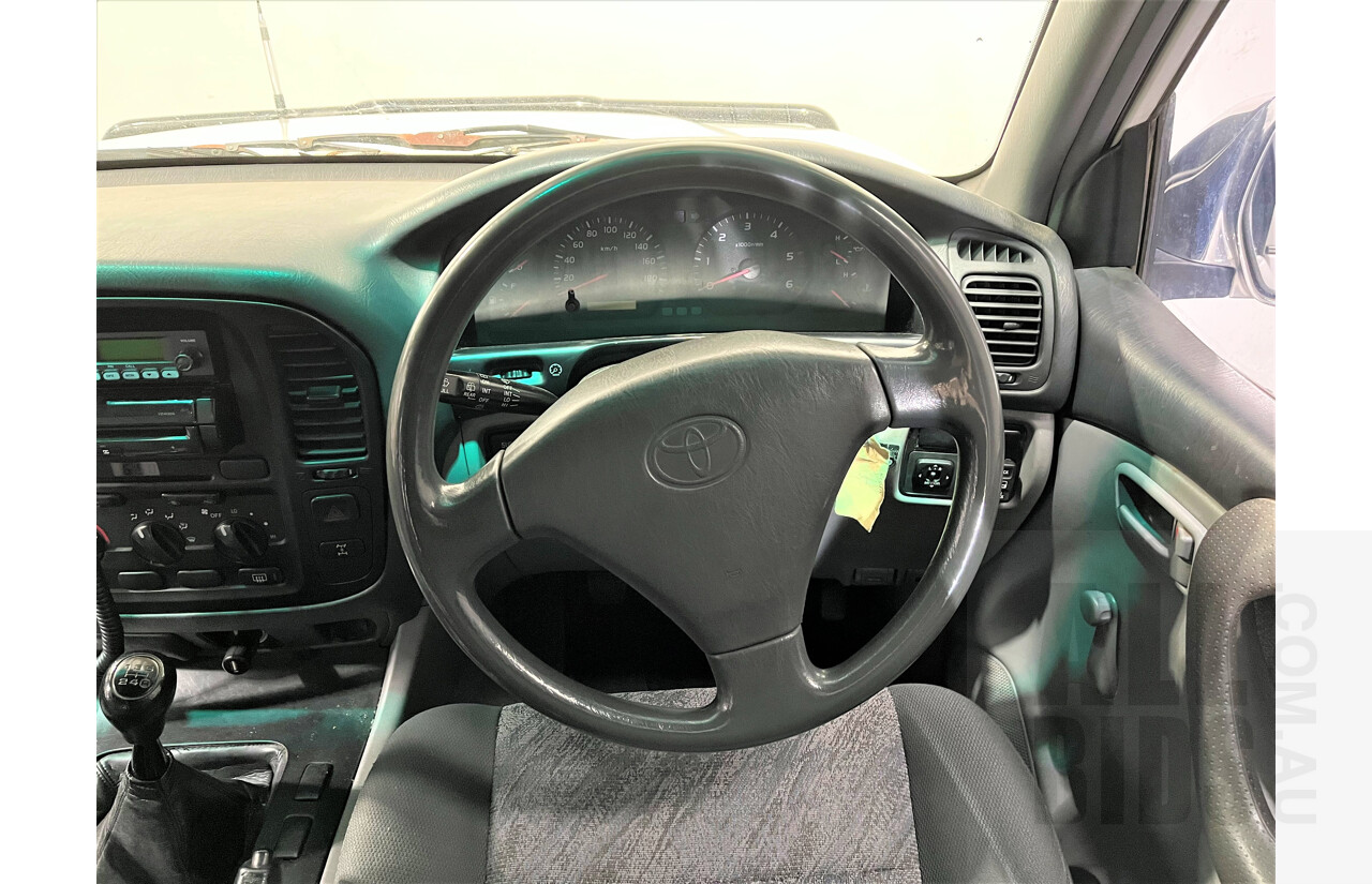 11/1999 Toyota Landcruiser (4x4) HZJ105R 4d Wagon White 4.2L Diesel