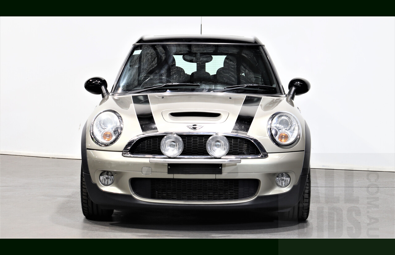 6/2008 Mini Cooper S Clubman Chilli R55 3d Wagon Sparkling Silver Metallic 1.6L Turbo