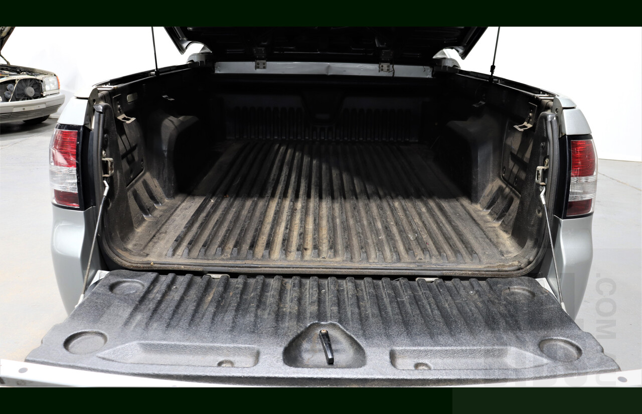 11/2007 Holden Commodore SS VE Utility Silver 6.0L V8