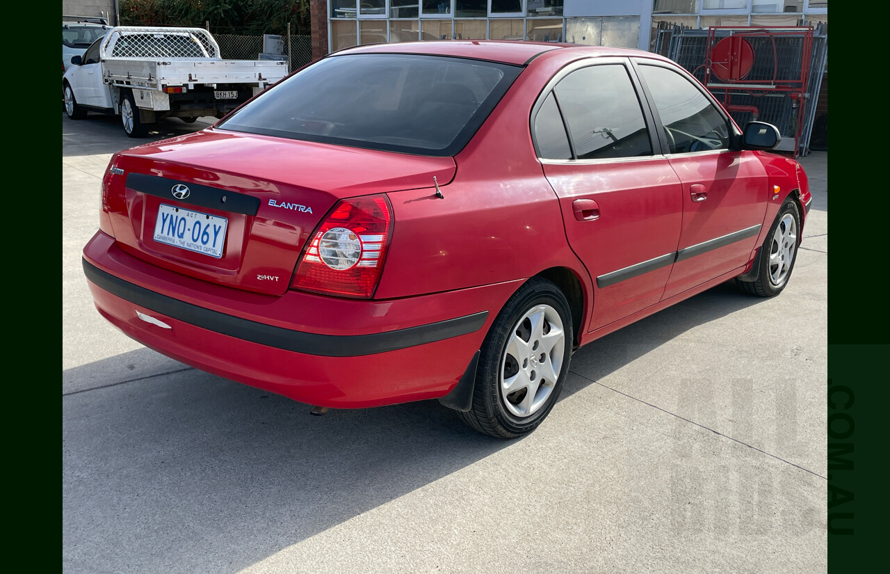 12/2003 Hyundai Elantra 2.0 HVT XD 4d Sedan Red 2.0L