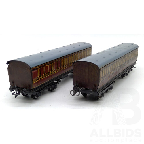 Vintage 'O' Scale Hornby Tin Plate Coaches LMS First and Third Class (2)