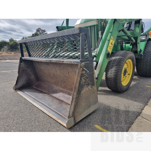 1998 John Deere 955 Tractor With Front End Loader and Backhoe Attachments