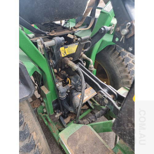 1998 John Deere 955 Tractor With Front End Loader and Backhoe Attachments