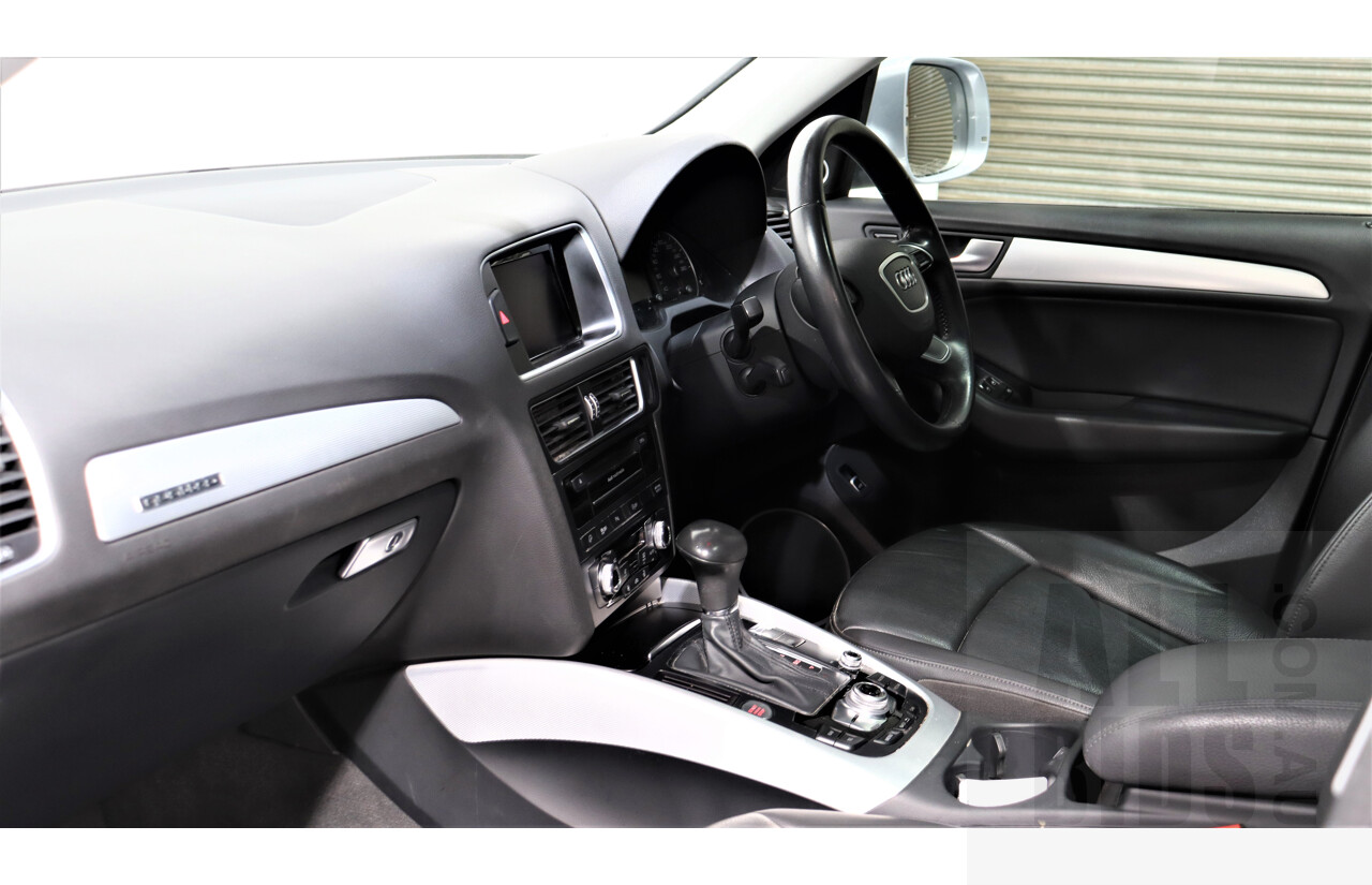 9/2015 Audi Q5 2.0 TDI Quattro 8R MY15 4d Wagon Silver 2.0L