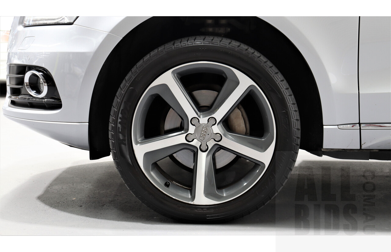 9/2015 Audi Q5 2.0 TDI Quattro 8R MY15 4d Wagon Silver 2.0L