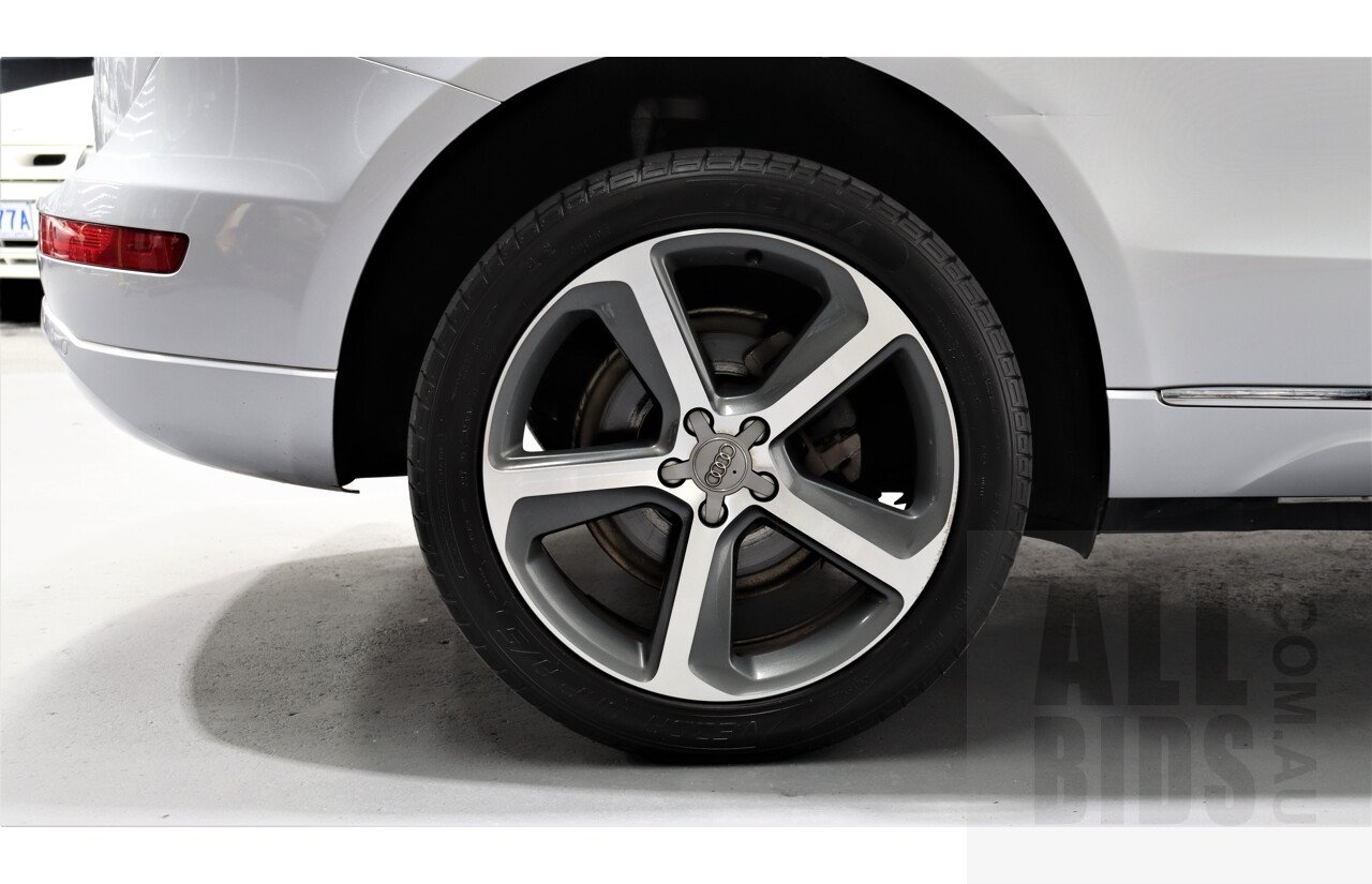 9/2015 Audi Q5 2.0 TDI Quattro 8R MY15 4d Wagon Silver 2.0L