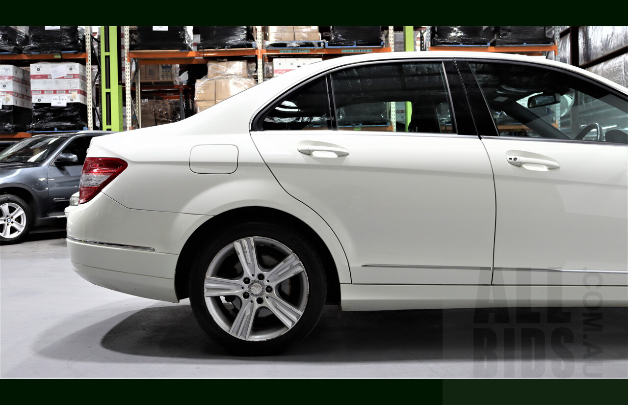 10/2009 Mercedes-Benz C220 CDI Avantgarde W204 4d Sedan White 2.1L Turbo Diesel