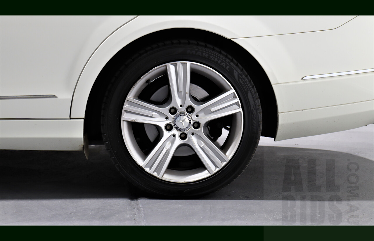 10/2009 Mercedes-Benz C220 CDI Avantgarde W204 4d Sedan White 2.1L Turbo Diesel