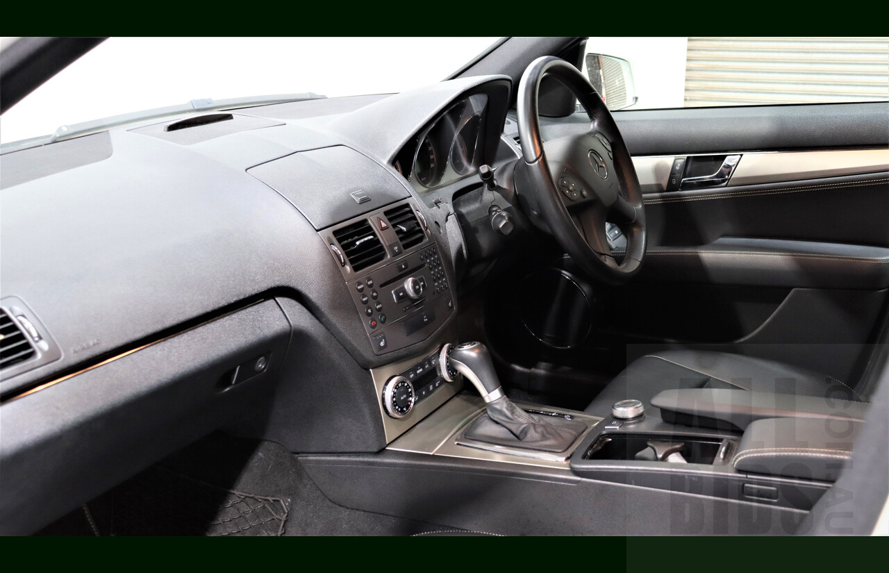 10/2009 Mercedes-Benz C220 CDI Avantgarde W204 4d Sedan White 2.1L Turbo Diesel