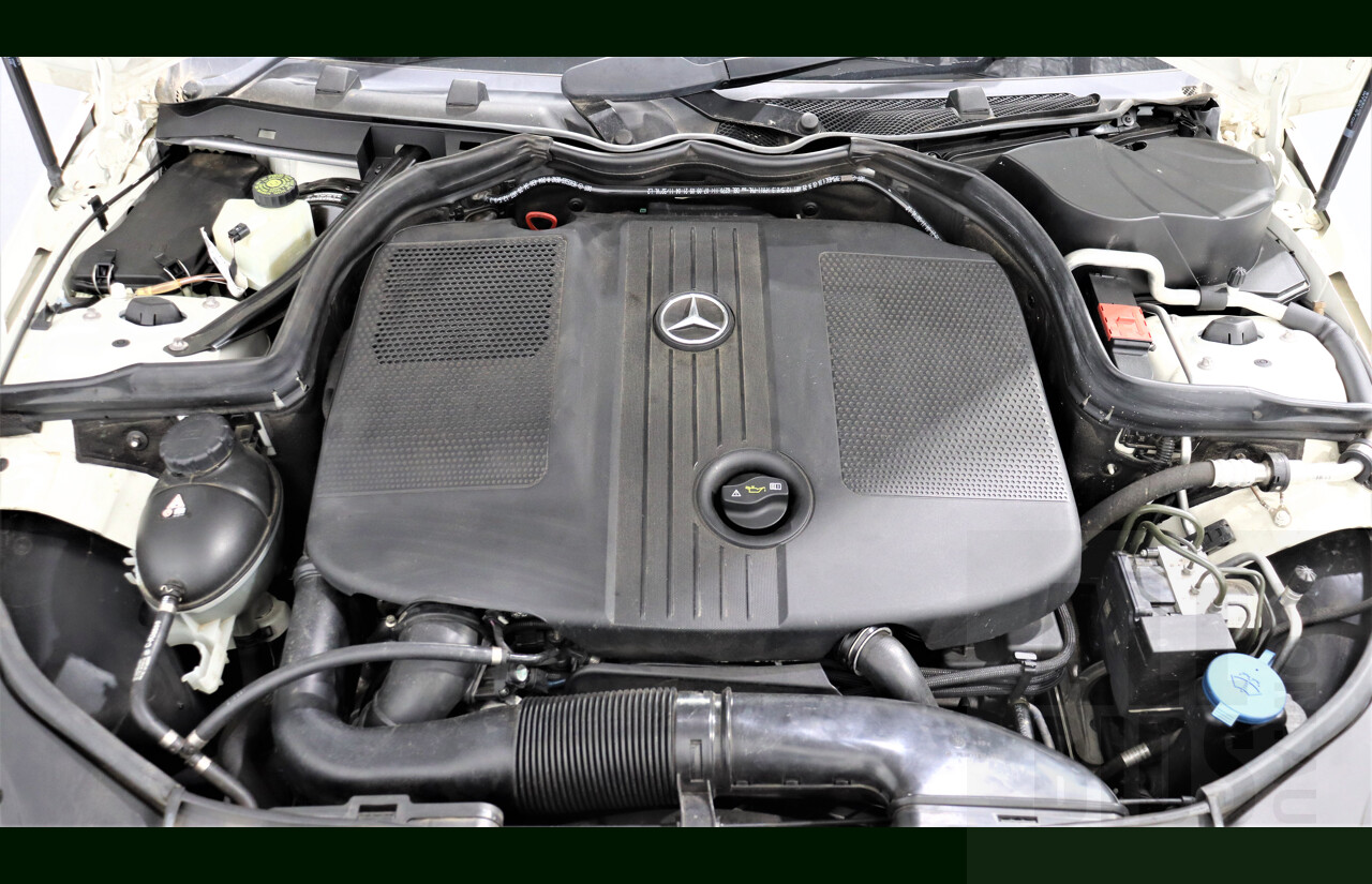 10/2009 Mercedes-Benz C220 CDI Avantgarde W204 4d Sedan White 2.1L Turbo Diesel