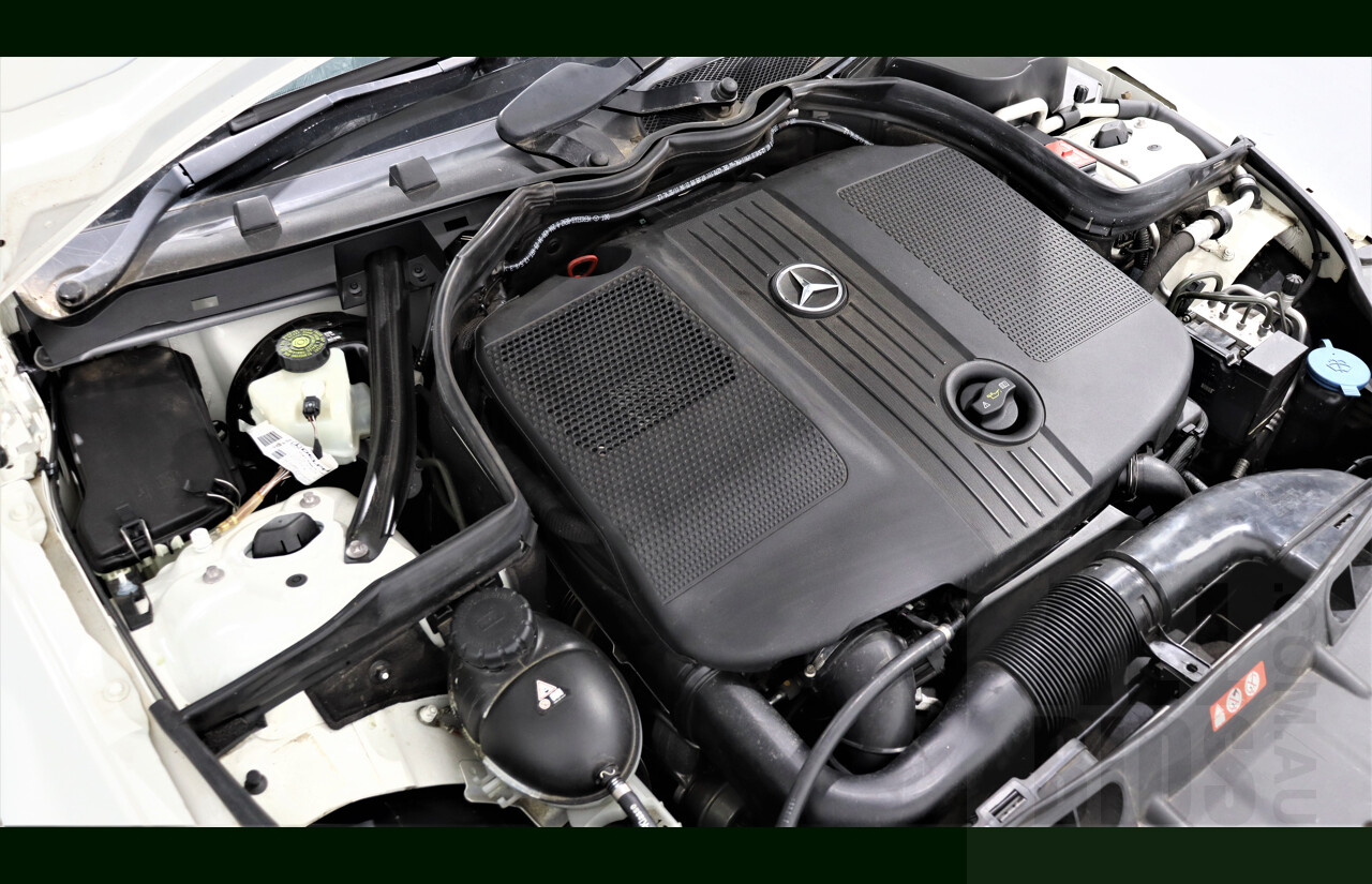 10/2009 Mercedes-Benz C220 CDI Avantgarde W204 4d Sedan White 2.1L Turbo Diesel