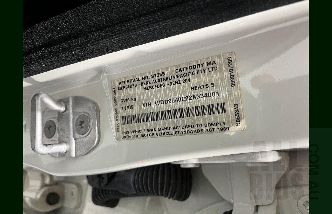 10/2009 Mercedes-Benz C220 CDI Avantgarde W204 4d Sedan White 2.1L Turbo Diesel