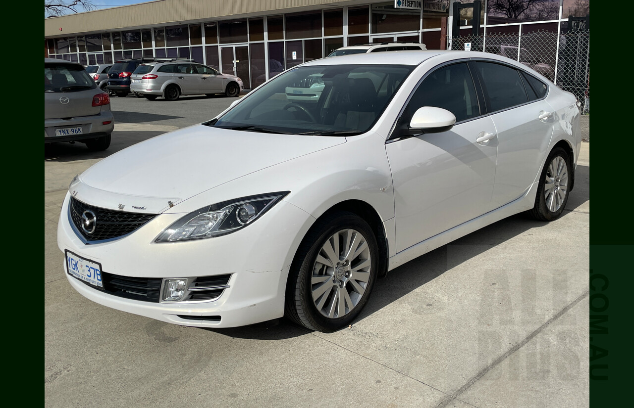 4/2009 Mazda Mazda6 Classic GH 5d Hatchback White 2.5L