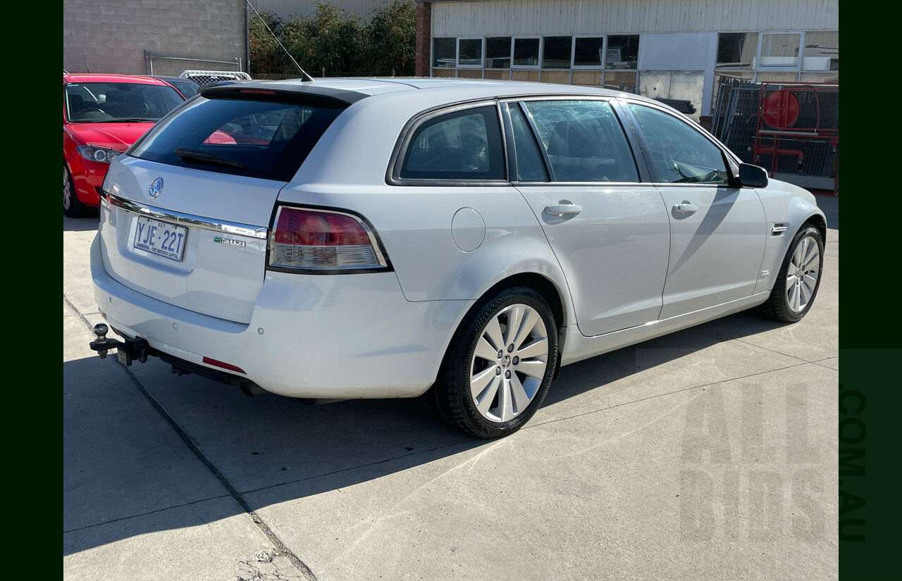 11/2012 Holden Commodore Z-Series VE II MY12.5 4d Sportwagon White 3.0L