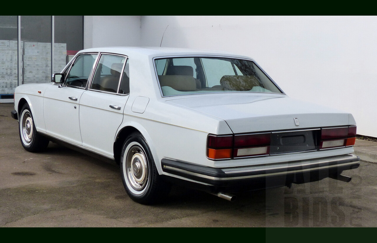 1/1981 Rolls-Royce Silver Spirit 4d Sedan White 6.7L V8