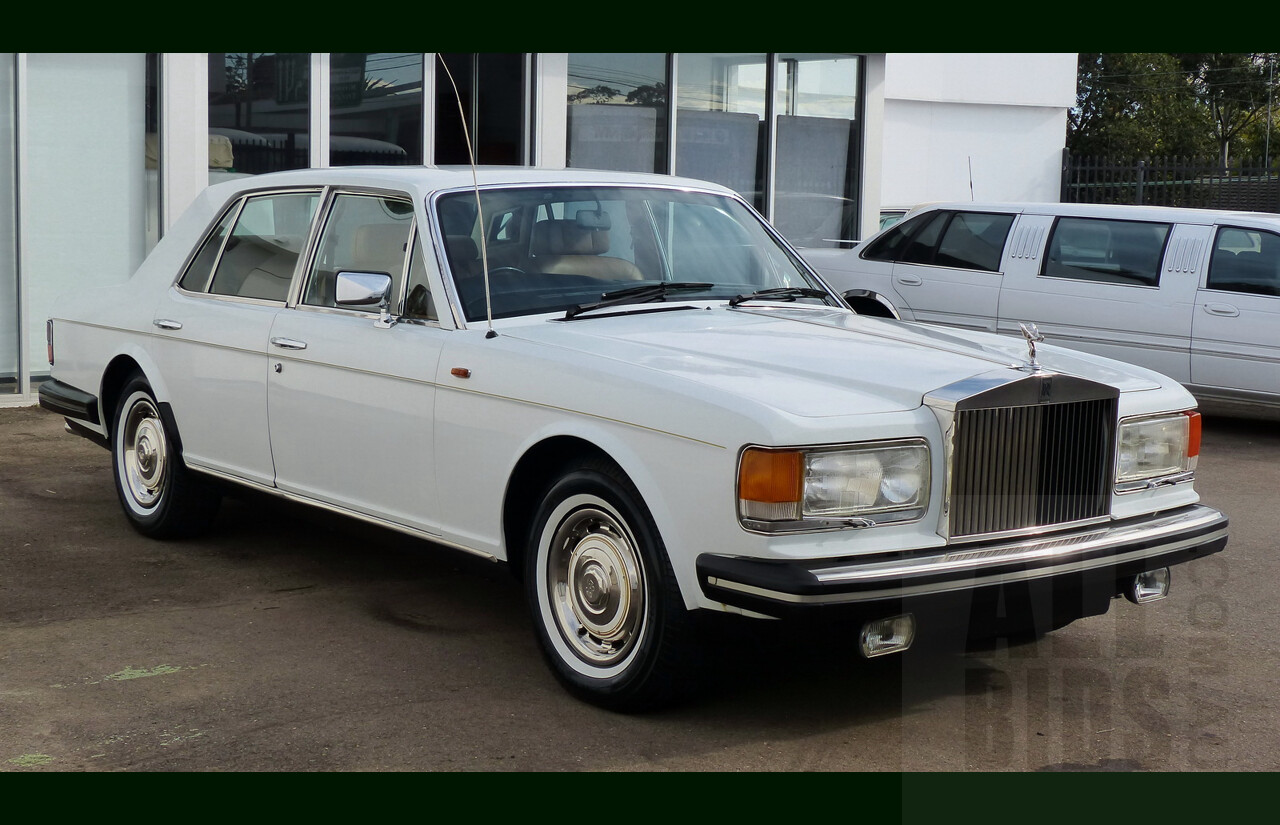 1/1981 Rolls-Royce Silver Spirit 4d Sedan White 6.7L V8