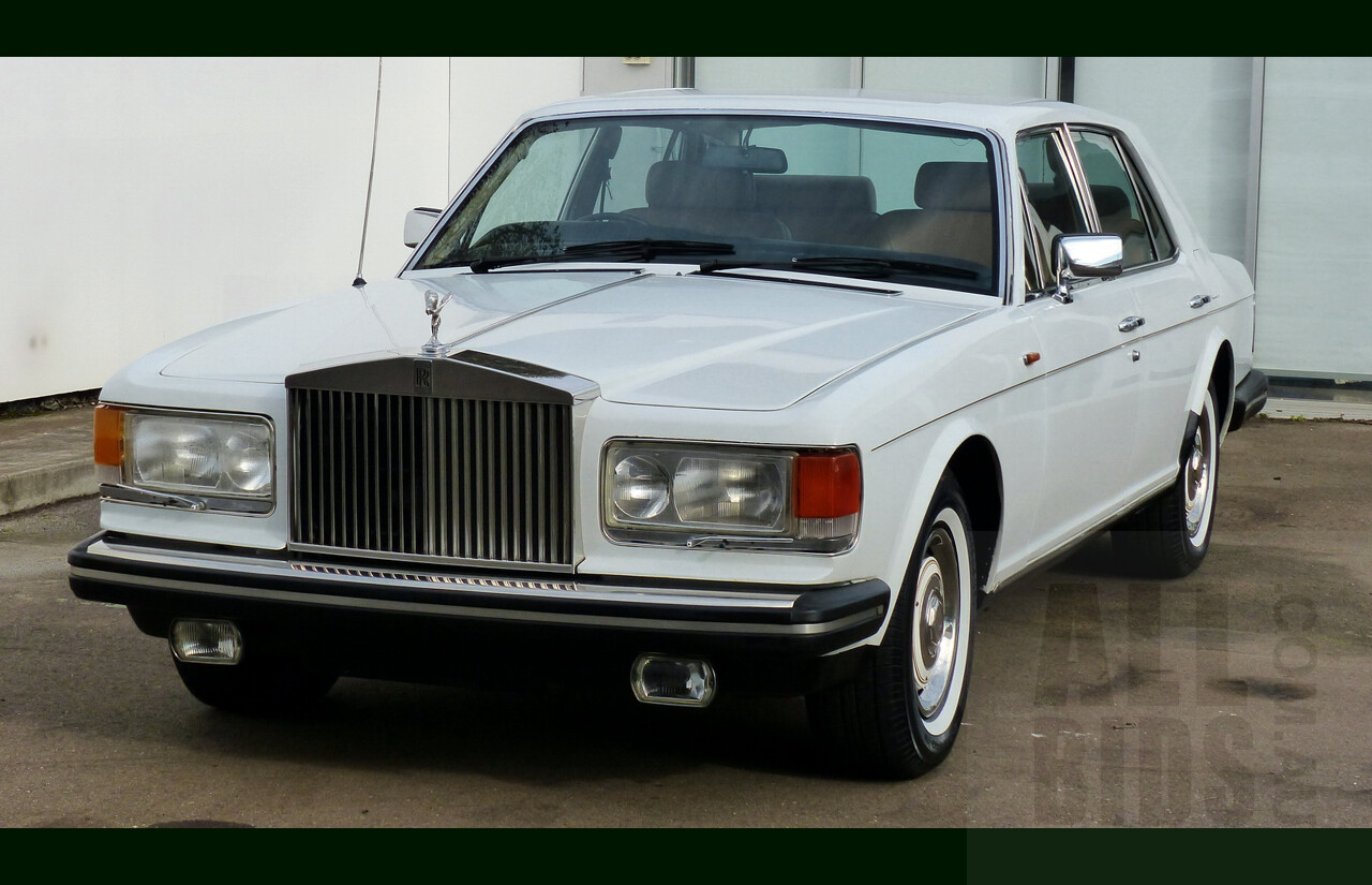 1/1981 Rolls-Royce Silver Spirit 4d Sedan White 6.7L V8
