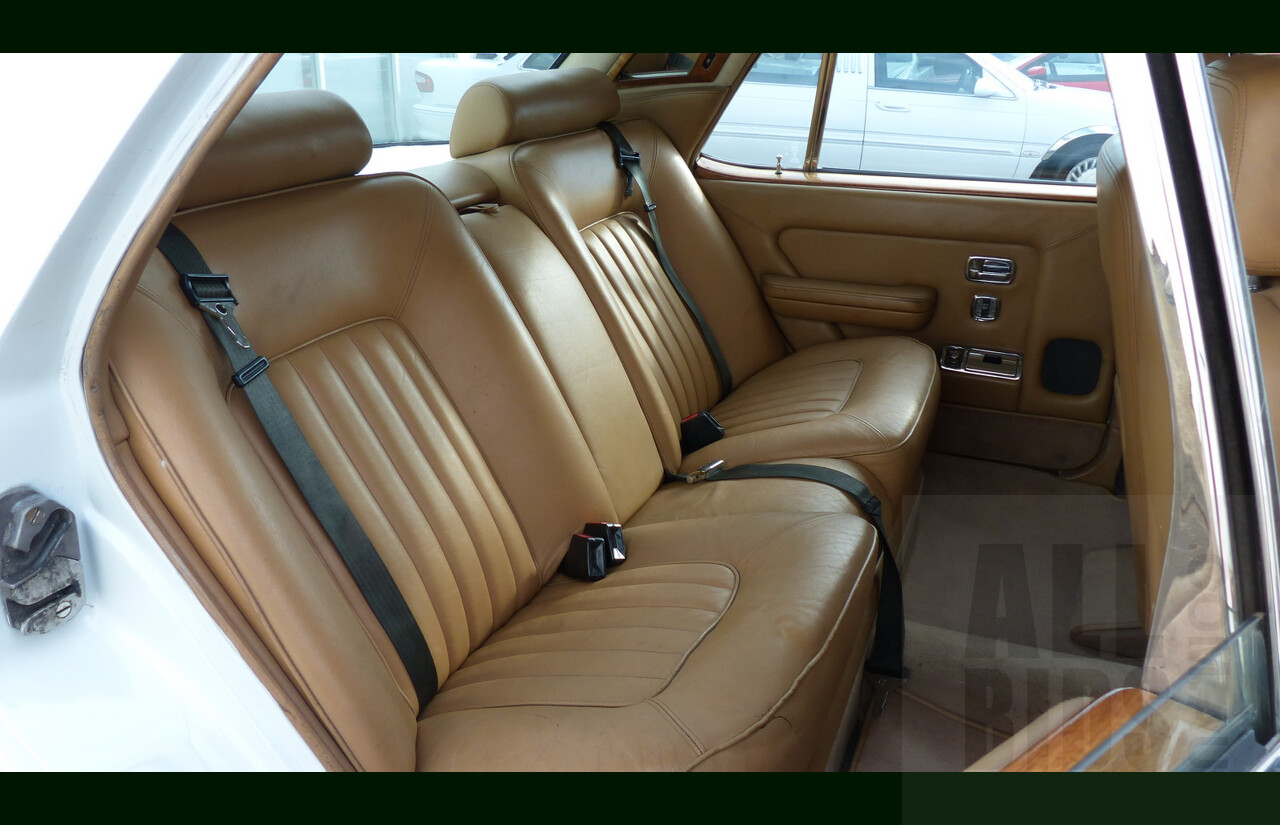 1/1981 Rolls-Royce Silver Spirit 4d Sedan White 6.7L V8