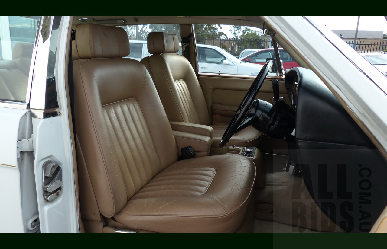 1/1981 Rolls-Royce Silver Spirit 4d Sedan White 6.7L V8