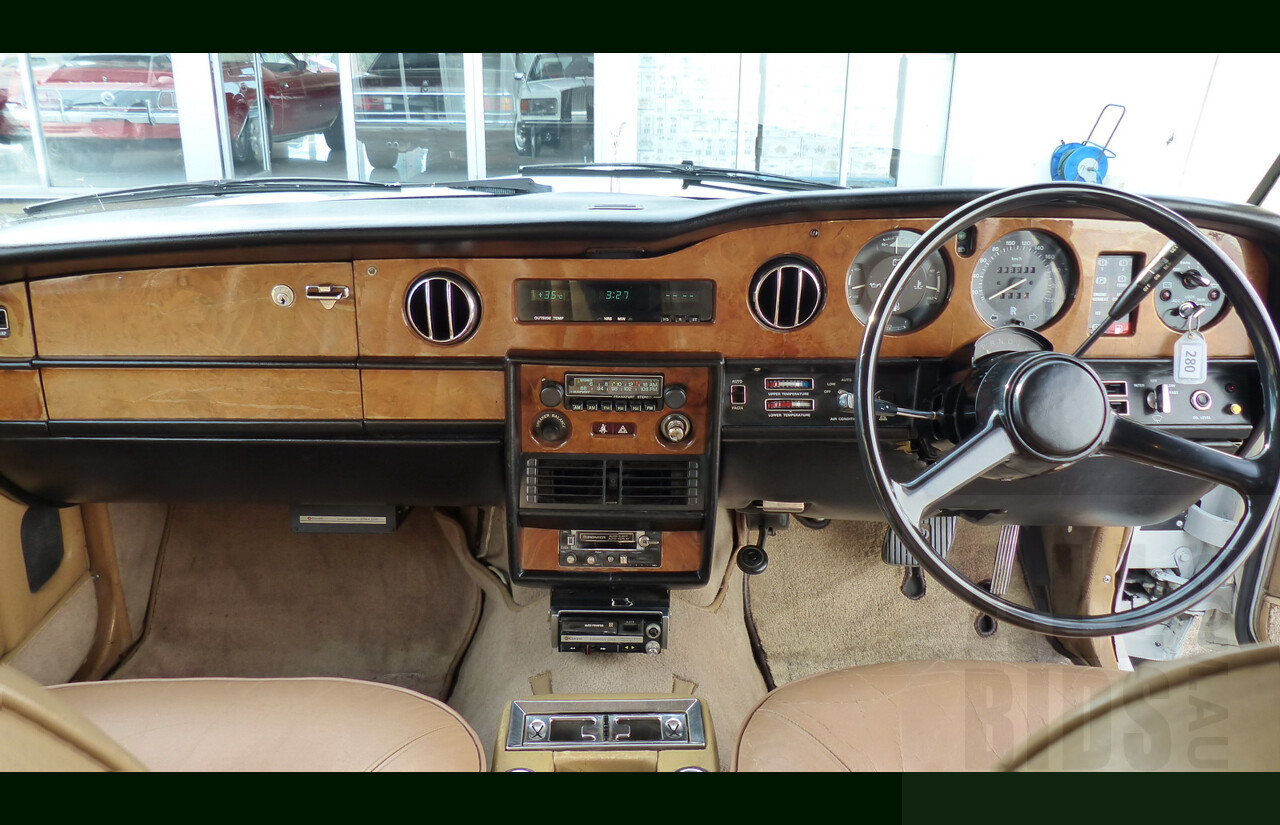 1/1981 Rolls-Royce Silver Spirit 4d Sedan White 6.7L V8