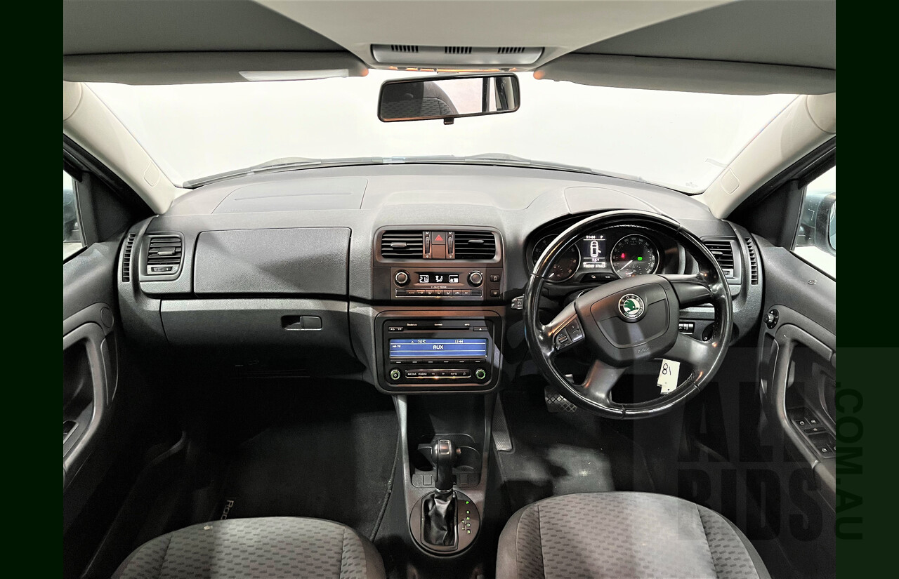 4/2013 Skoda Roomster 77 TSI 5J 4d Wagon Grey 1.2L