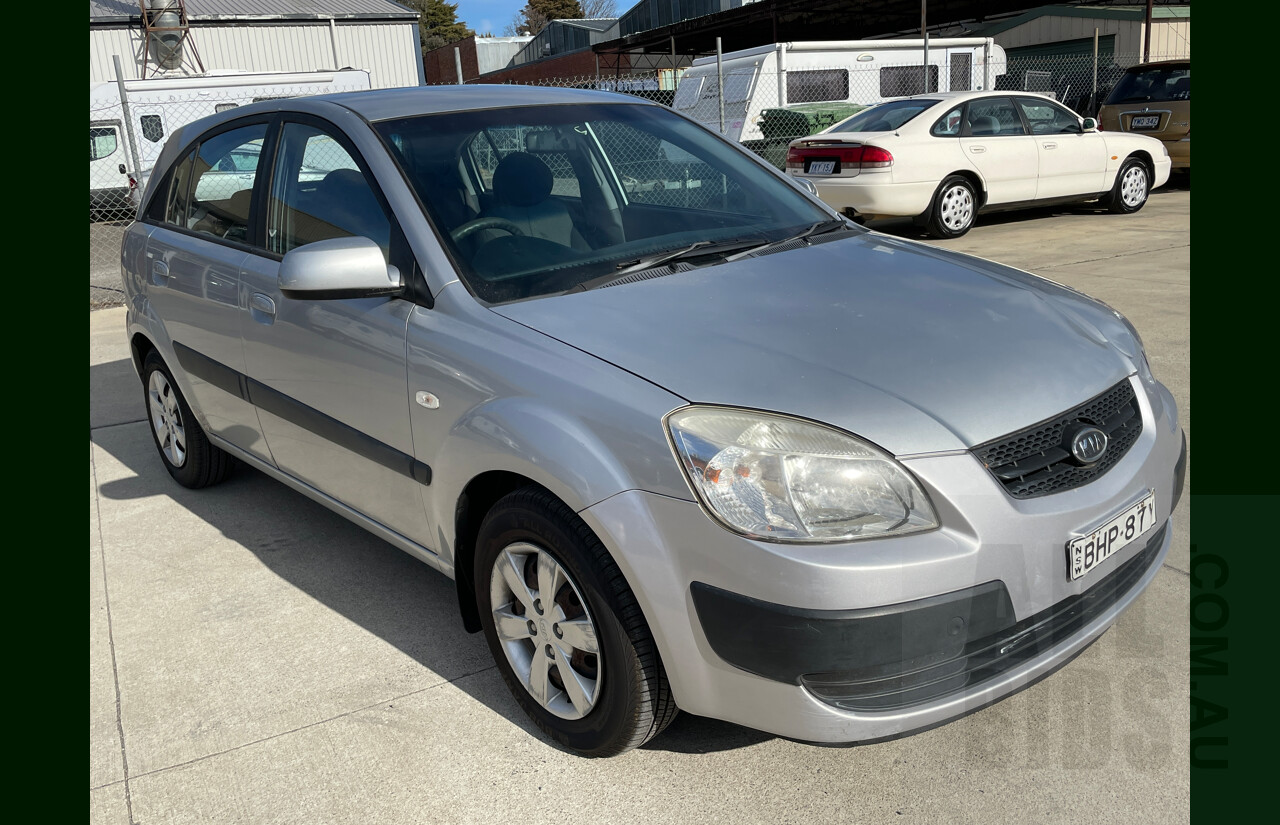 7/2008 Kia RIO LX JB 5d Hatchback Silver 1.4L