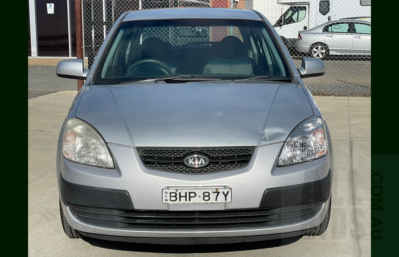 7/2008 Kia RIO LX JB 5d Hatchback Silver 1.4L