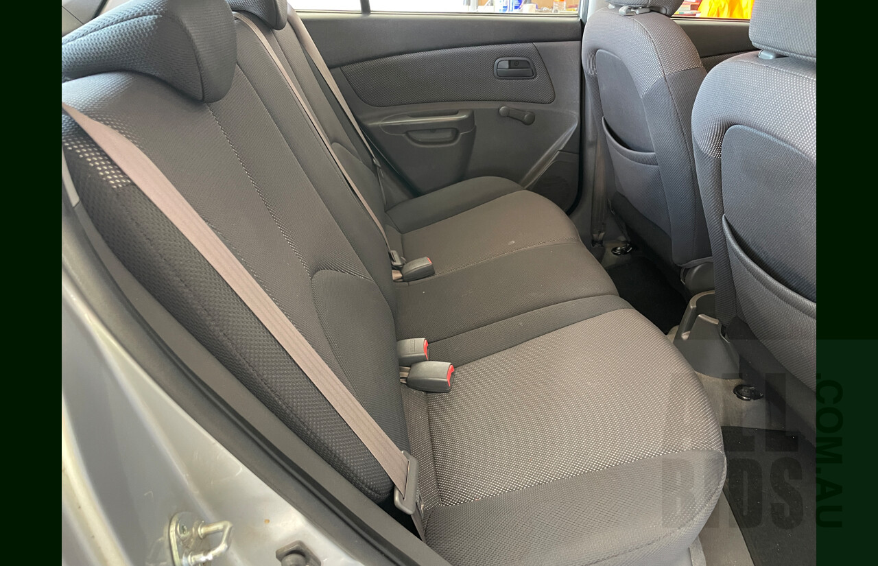 7/2008 Kia RIO LX JB 5d Hatchback Silver 1.4L
