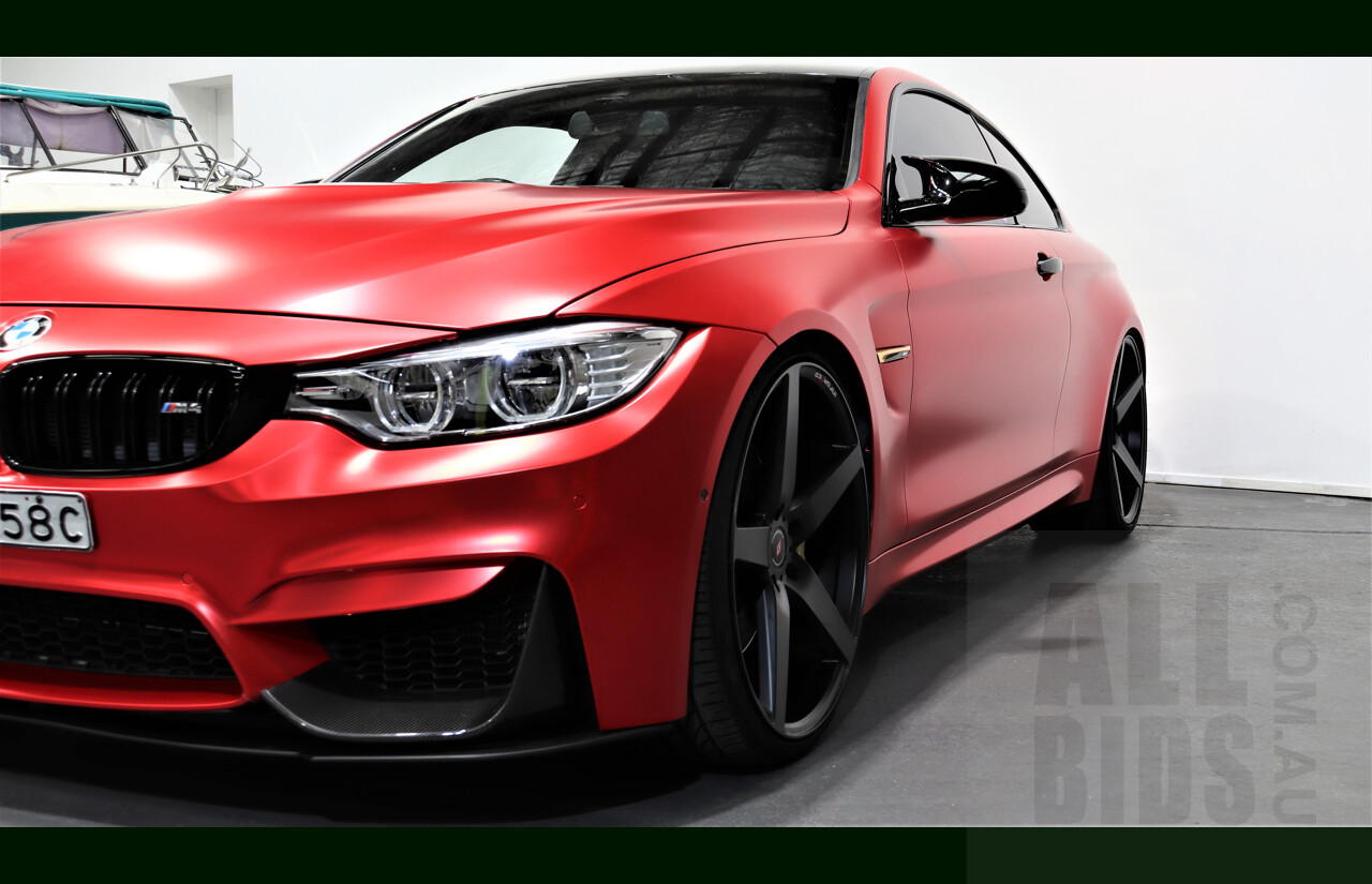 9/2015 BMW M4  F82 LCI 2d Coupe White White Wrapped Matte Red Chrome 3.0L Twin Turbo