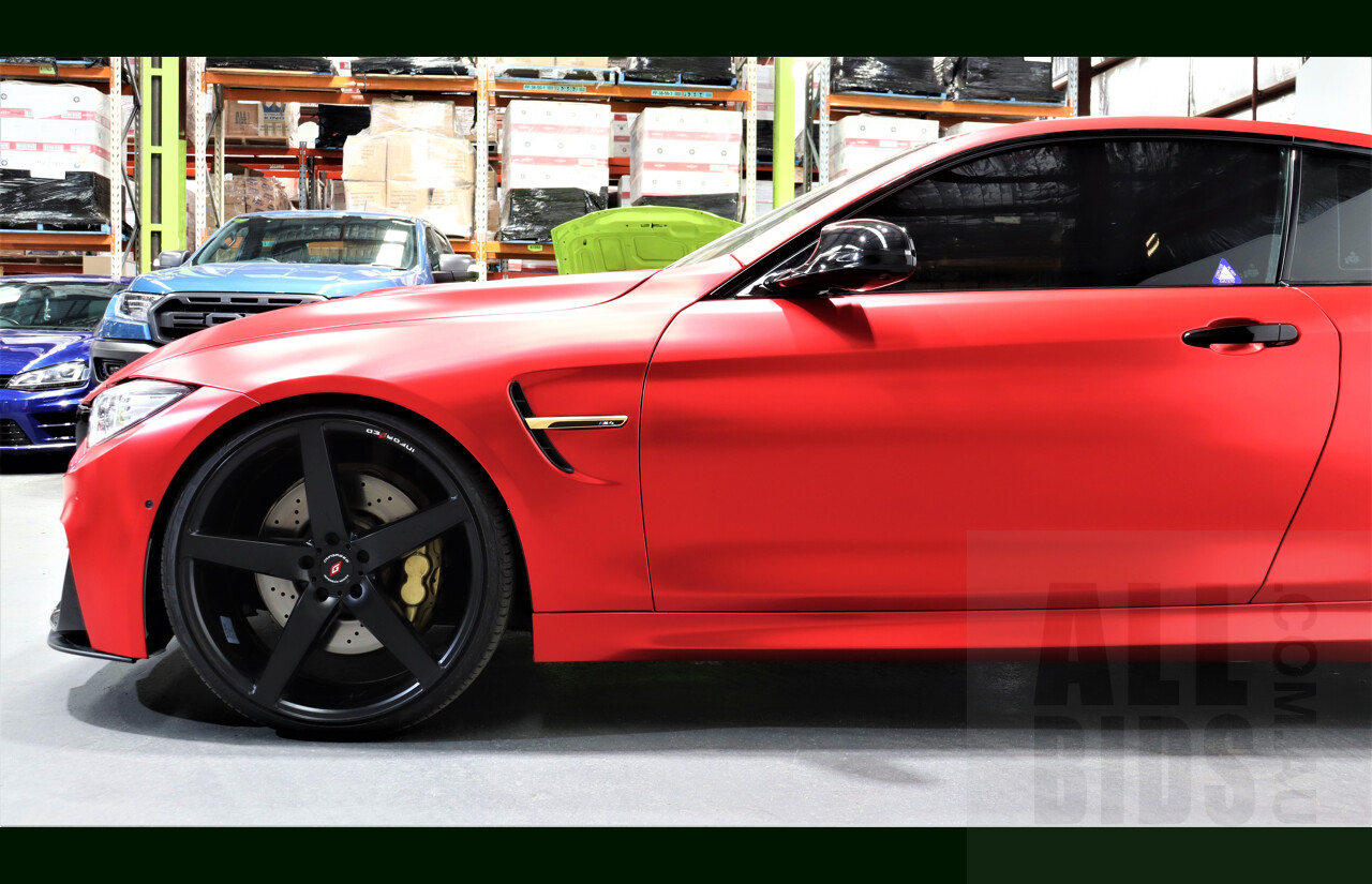 9/2015 BMW M4  F82 LCI 2d Coupe White White Wrapped Matte Red Chrome 3.0L Twin Turbo