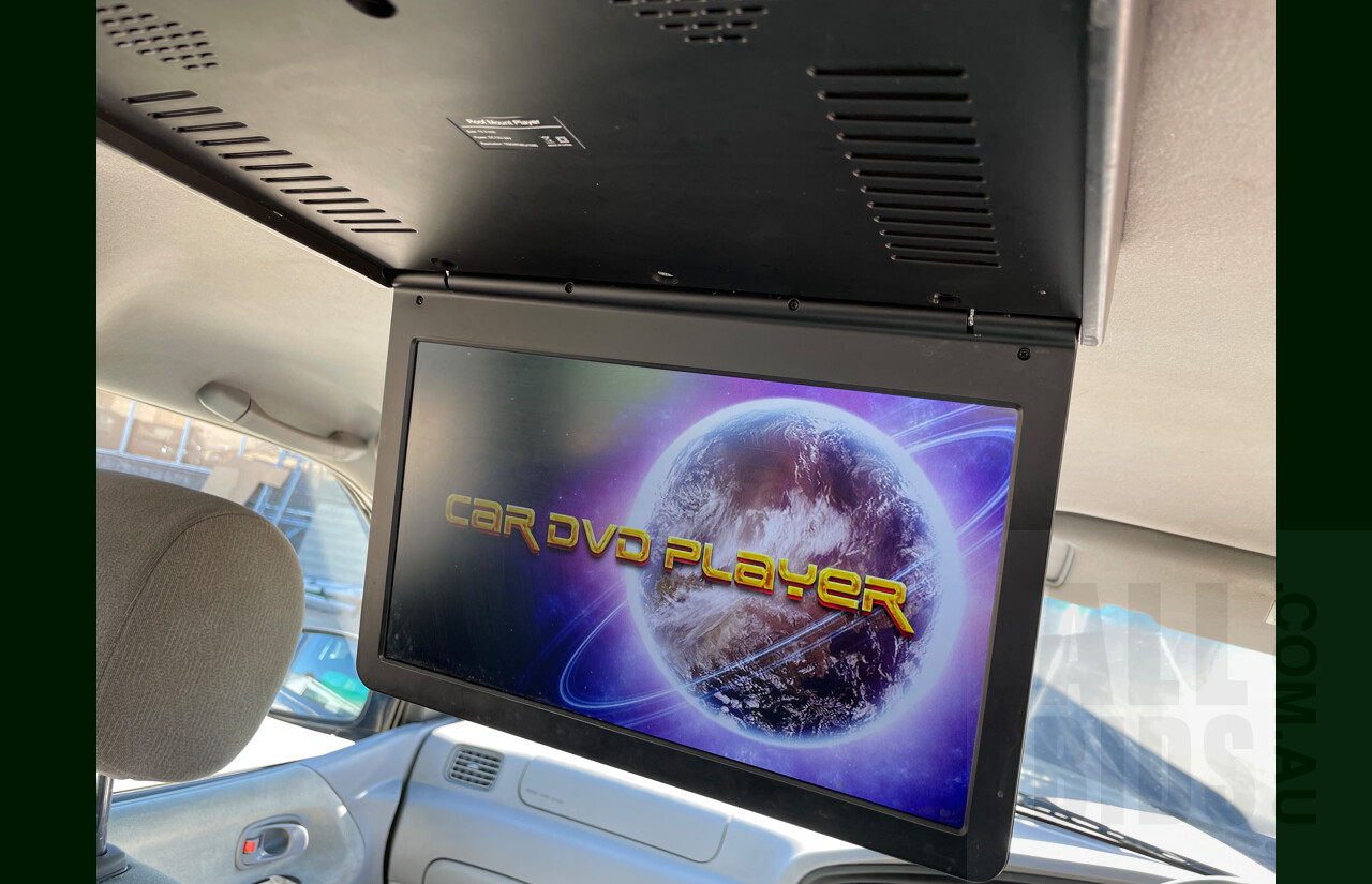 2/2005 Kia Carnival LS KV11 4d Wagon Black 2.5L