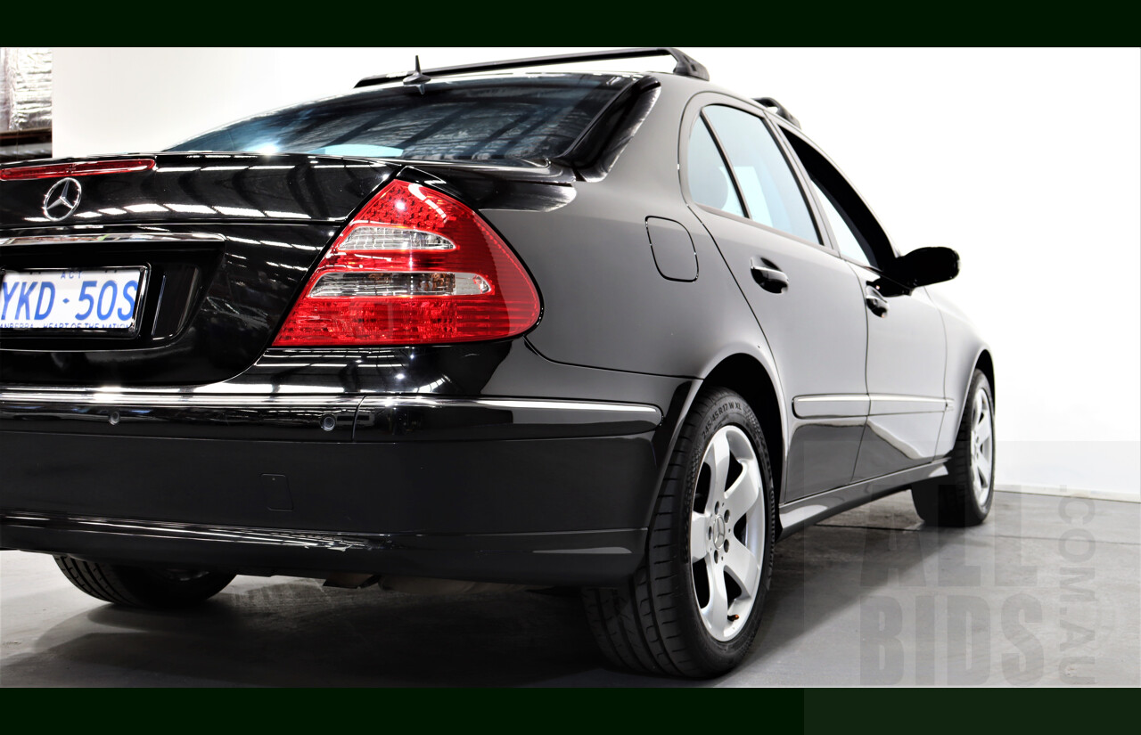 1/2005 Mercedes-Benz E500 Avantgarde W211 4d Sedan Black 5.0L V8