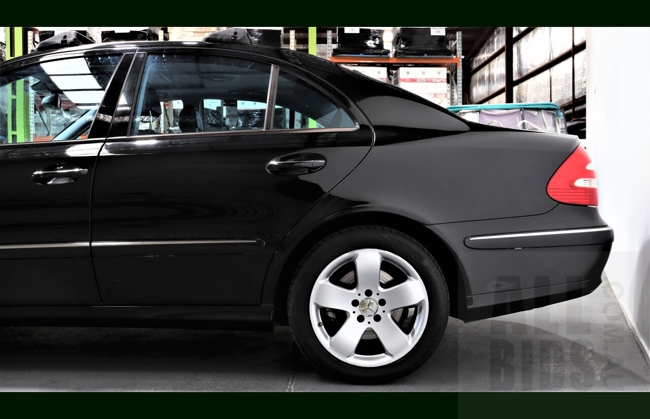 1/2005 Mercedes-Benz E500 Avantgarde W211 4d Sedan Black 5.0L V8