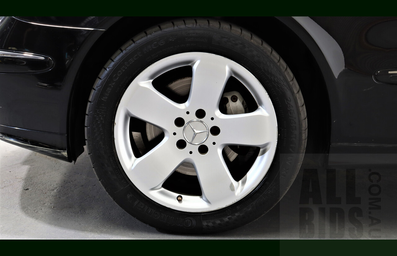 1/2005 Mercedes-Benz E500 Avantgarde W211 4d Sedan Black 5.0L V8