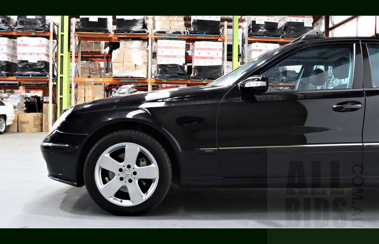1/2005 Mercedes-Benz E500 Avantgarde W211 4d Sedan Black 5.0L V8
