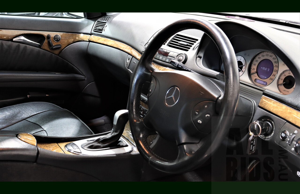 1/2005 Mercedes-Benz E500 Avantgarde W211 4d Sedan Black 5.0L V8