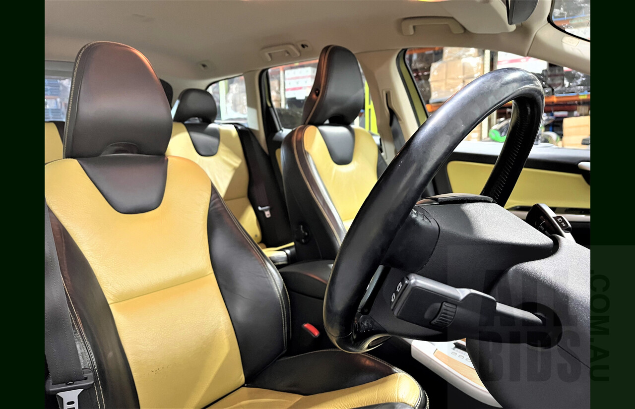 5/2009 Volvo XC60 T6 4d AWD Wagon Green 3.0L