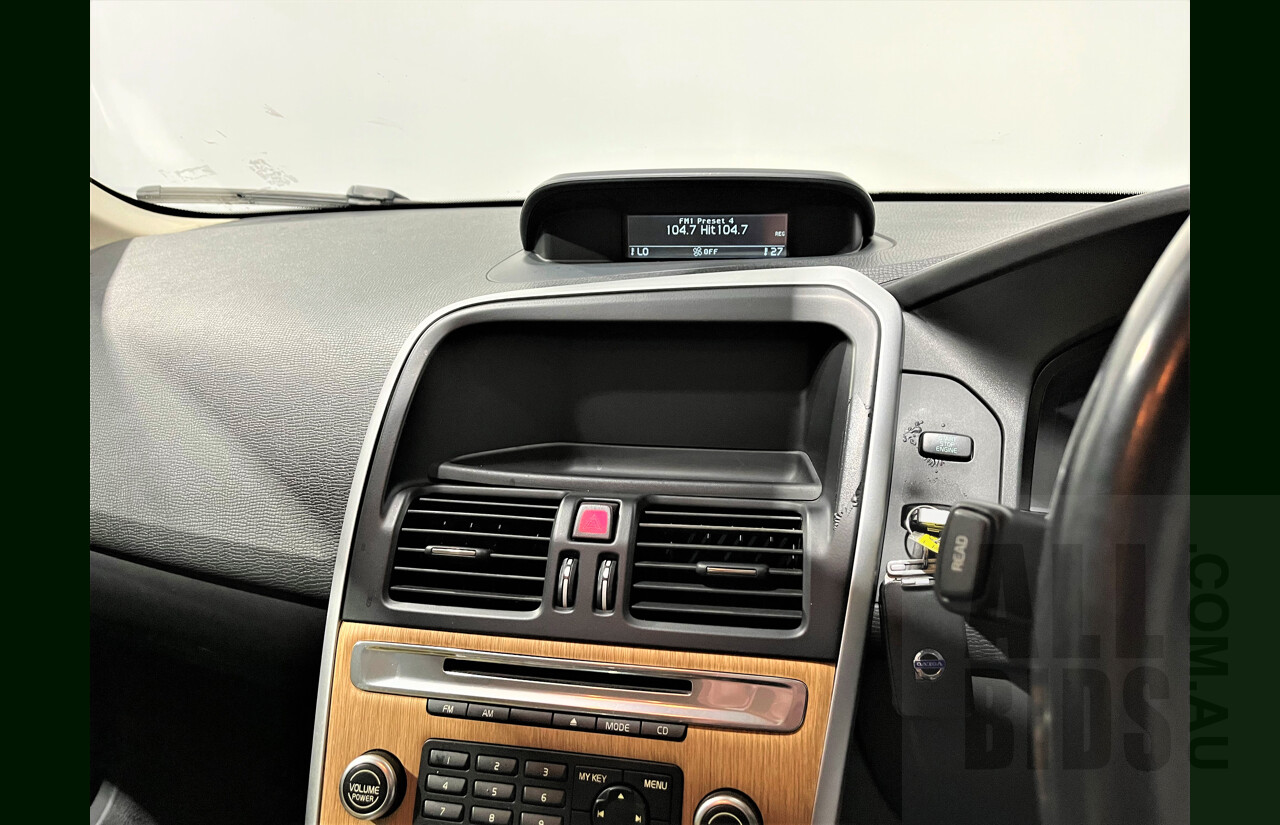 5/2009 Volvo XC60 T6 4d AWD Wagon Green 3.0L