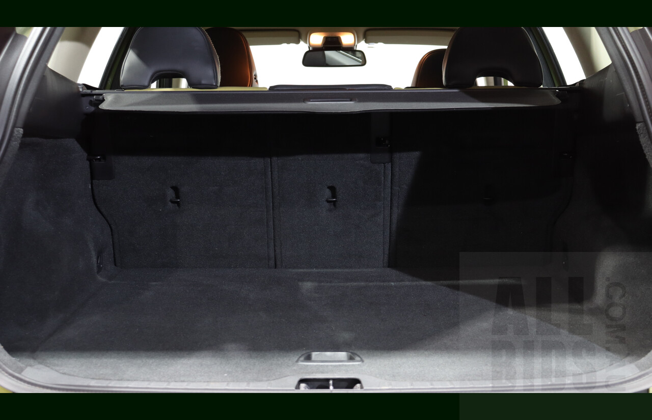 5/2009 Volvo XC60 T6 4d AWD Wagon Green 3.0L