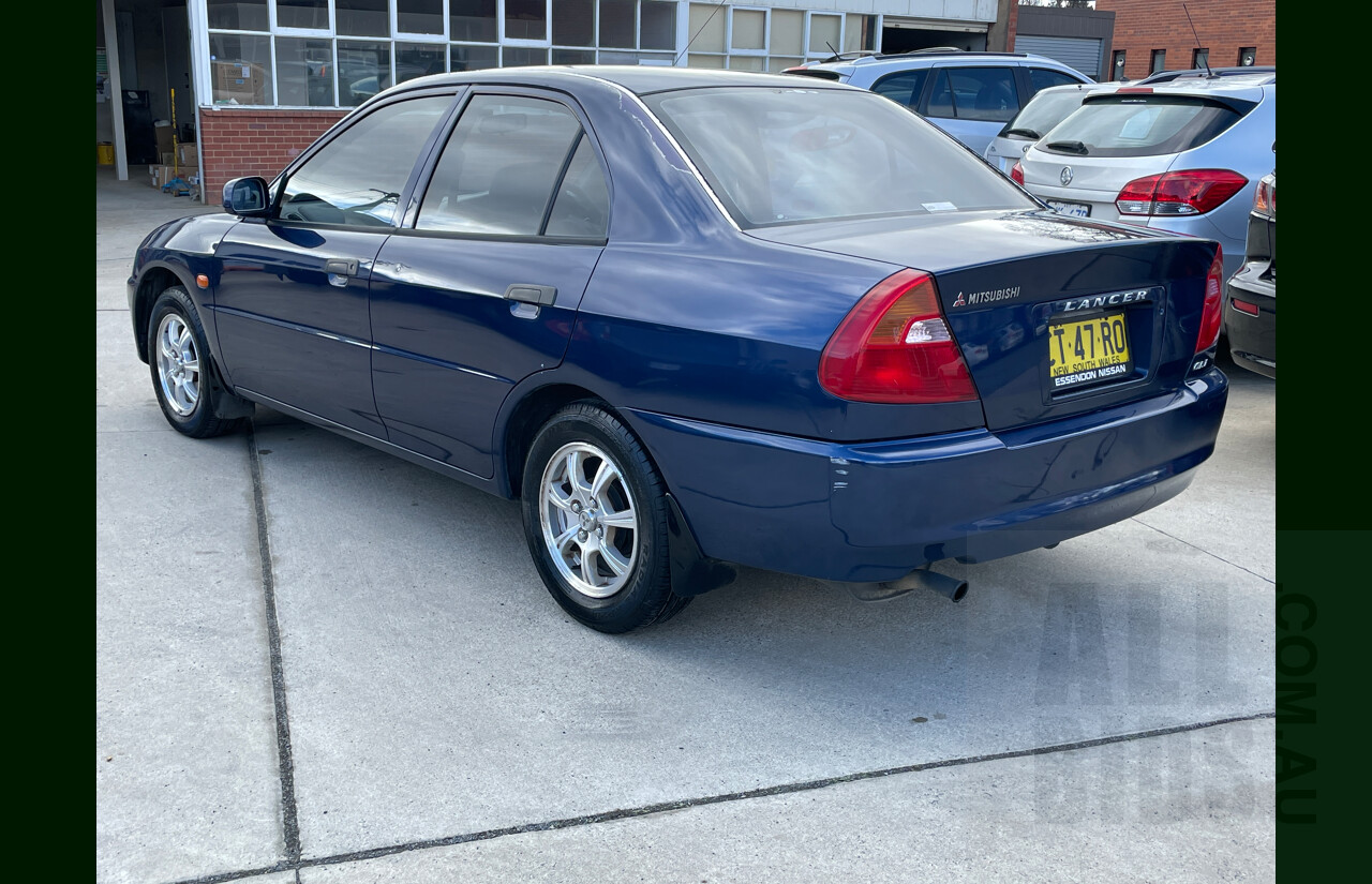 12/2002 Mitsubishi Lancer GLi CE 4d Sedan Blue 1.8L