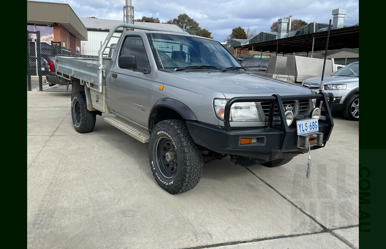 4/2001 Nissan Navara STD (4x4) D22 C/Chas Silver 3.2L