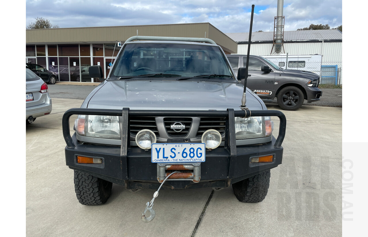 4/2001 Nissan Navara STD (4x4) D22 C/Chas Silver 3.2L