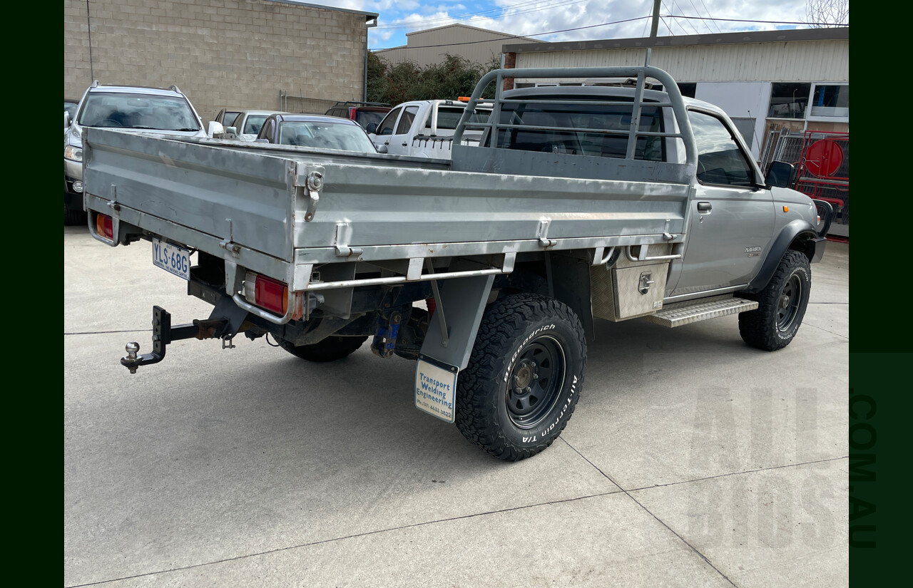 4/2001 Nissan Navara STD (4x4) D22 C/Chas Silver 3.2L