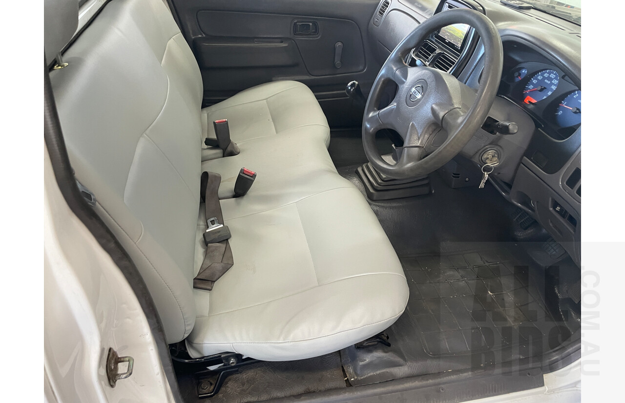 6/2009 Nissan Navara DX (4x2) D22 MY08 C/Chas White 2.5L