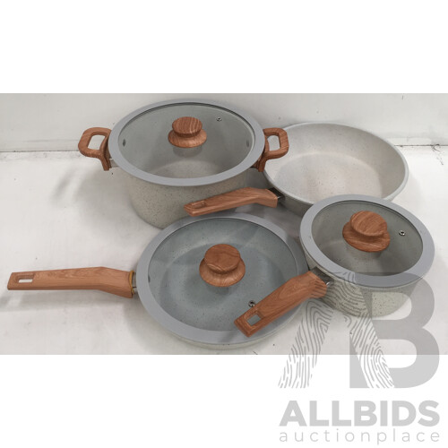 Kogan 3.2L Ice Cube Maker, Ovela 7 Piece Cookwear Set & 4x Chopping Boards - ORP $314.00