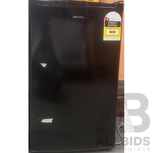 Heller 115L Refrigerator BFH116B - Lot 1413575 | ALLBIDS