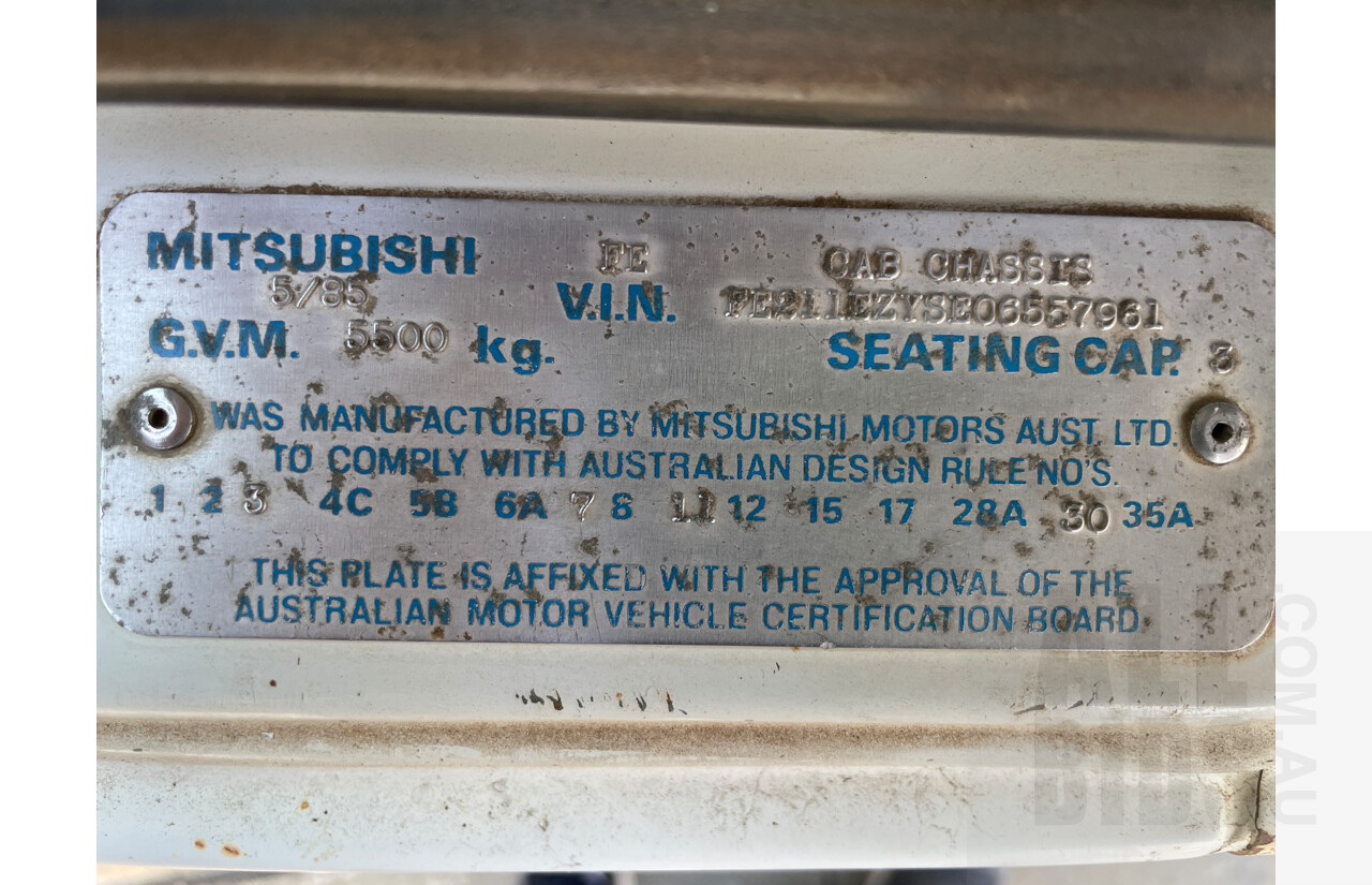 5/1985 Mitsubish Canter 55 Pantech White 3.3L